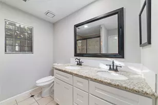 8426 Laurel Trails Dr, Houston, TX 77095 - Photo 24