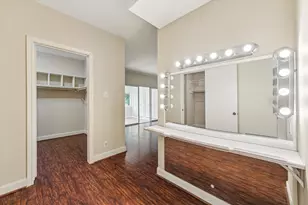 7924 Woodway Dr, Houston, TX 77063 - Photo 22