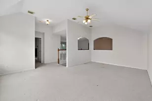 11527 Whittier Bridge Ln, Sugar Land, TX 77498 - Photo 12