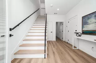 329 N Nagle St, Houston, TX 77003 - Photo 8