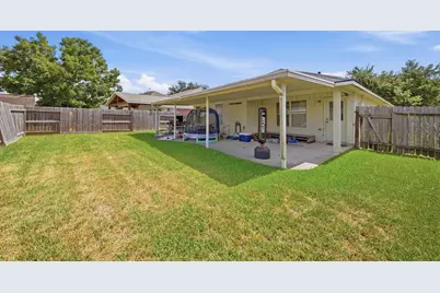 8915 Durham Manor Lane, Houston, TX 77075 - Photo 2