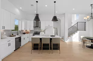 8702 Ojeman Villas Dr, Houston, TX 77055 - Photo 14