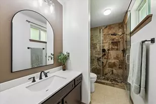 1931 Westlake Rd, Houston, TX 77062 - Photo 20