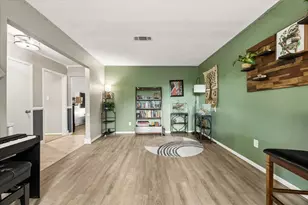 1931 Westlake Rd, Houston, TX 77062 - Photo 10