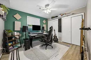 1931 Westlake Rd, Houston, TX 77062 - Photo 22