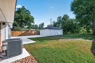 5427 Bliss St, Houston, TX 77017 - Photo 42