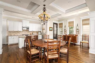 412 W 25th St, Houston, TX 77008 - Photo 8