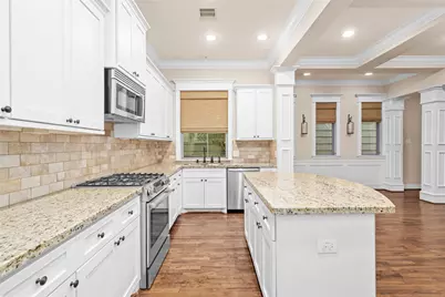 412 W 25th Street, Houston, TX 77008 - Photo 10