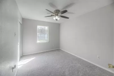 380 Rae Ann Boulevard, Livingston, TX 77351 - Photo 10