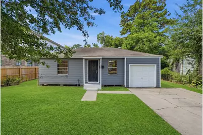 5326 Wenda Street, Houston, TX 77033 - Photo 1