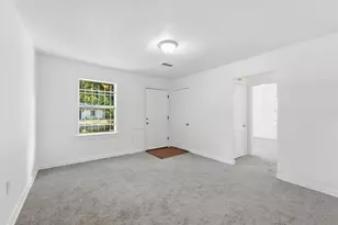 5326 Wenda St, Houston, TX 77033 - Photo 6