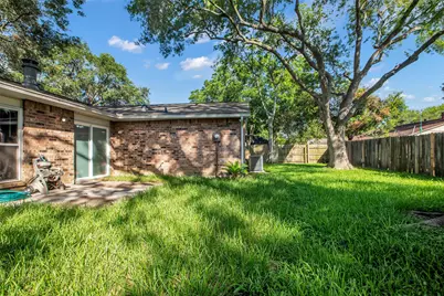 6731 Gettysburg Drive, Richmond, TX 77469 - Photo 32