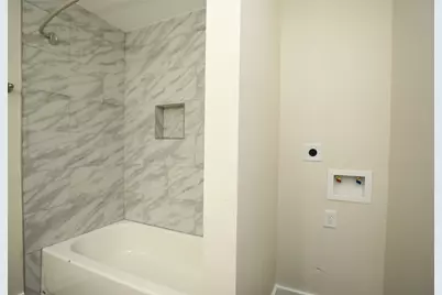 5504 La Branch Street #16, Houston, TX 77004 - Photo 16