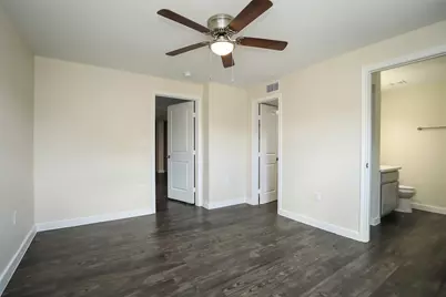 5504 La Branch Street #16, Houston, TX 77004 - Photo 10