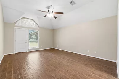14 E Forest Court, Conroe, TX 77384 - Photo 14