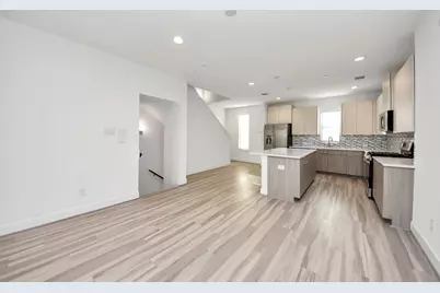 18716 Centro Main Street #B, Shenandoah, TX 77385 - Photo 14