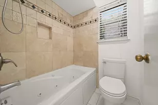 8100 Cambridge St, Houston, TX 77054 - Photo 16