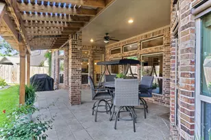 2126 Graystone Hills Dr, Conroe, TX 77304 - Photo 30