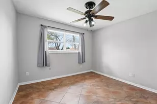 12675 Lake Conroe Hills Dr, Willis, TX 77318 - Photo 18