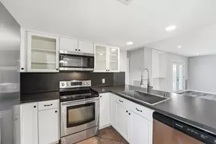 12675 Lake Conroe Hills Dr, Willis, TX 77318 - Photo 14