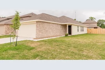 504 Meadow Park Lane, Willis, TX 77378 - Photo 2
