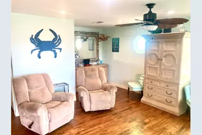 834 Eastview, Crystal Beach, TX 77650 - Photo 20