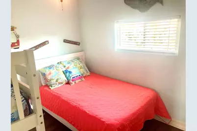 834 Eastview, Crystal Beach, TX 77650 - Photo 12