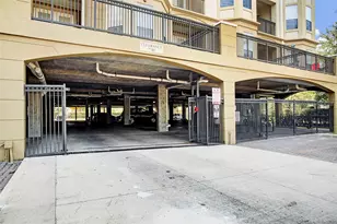 7575 Kirby Dr, Houston, TX 77030 - Photo 24