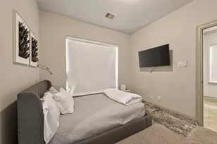 2927 Pease St, Houston, TX 77003 - Photo 8