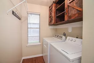 15911 Surrey Woods Dr, Friendswood, TX 77546 - Photo 22