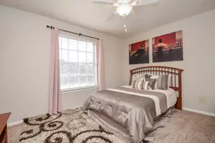 15911 Surrey Woods Dr, Friendswood, TX 77546 - Photo 30