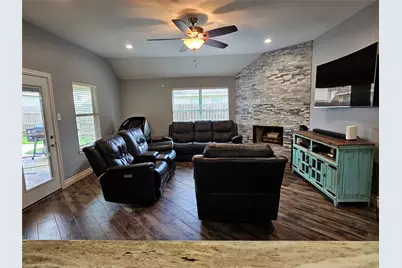 8215 Montego Bay Drive, Baytown, TX 77523 - Photo 8