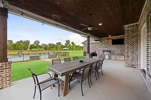 32019 Bayou Bnd, Richwood, TX 77531 - Photo 32