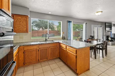 16031 Vista Del Mar Drive, Houston, TX 77083 - Photo 10