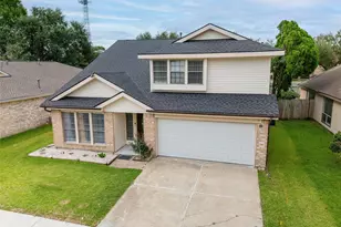 16031 Vista Del Mar Dr, Houston, TX 77083 - Photo 2