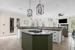 9226 Stratford Pl, Tomball, TX 77375 - Photo 16