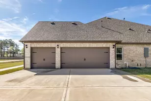 9741 Hardin St, Conroe, TX 77303 - Photo 6
