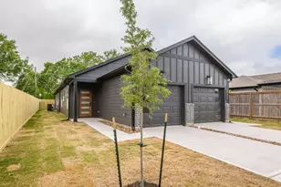 5921 Mountwood St, Houston, TX 77091 - Photo 2
