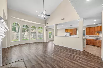 2638 Long Leaf Drive, Sugar Land, TX 77478 - Photo 10