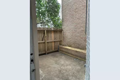 3745 Thistlemont Drive, Houston, TX 77042 - Photo 2