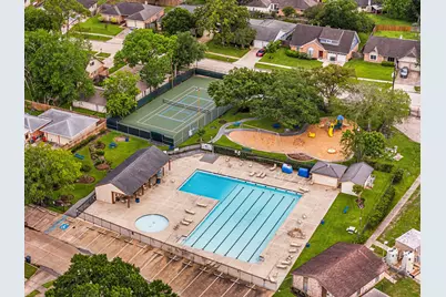 1103 Pinecroft Drive, Sugar Land, TX 77498 - Photo 30