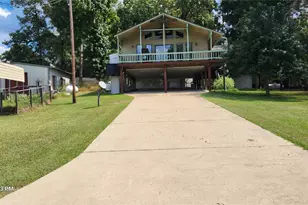 121 N Point Dr N, Trinity, TX 75862 - Photo 1