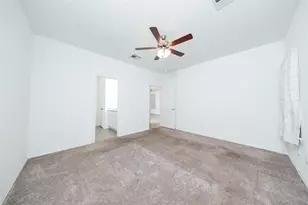 31206 Whitfield Ct, Fulshear, TX 77441 - Photo 10