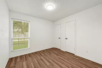 13327 N Thorntree Drive, Houston, TX 77015 - Photo 12