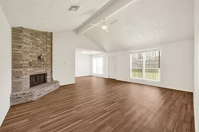 13327 N Thorntree Drive, Houston, TX 77015 - Photo 6