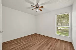 13327 N Thorntree Dr, Houston, TX 77015 - Photo 14