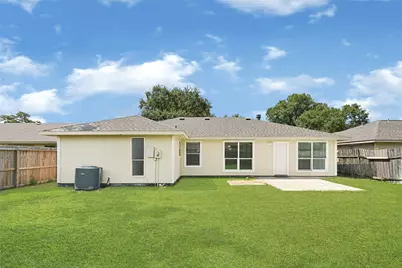 13327 N Thorntree Drive, Houston, TX 77015 - Photo 4