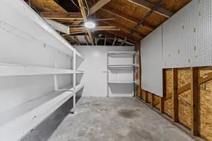 27241 Wells Ln, Conroe, TX 77385 - Photo 30