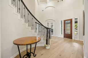 15711 Sandy Falls Ct, Houston, TX 77044 - Photo 4