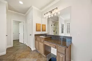 15711 Sandy Falls Ct, Houston, TX 77044 - Photo 16